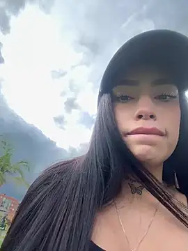 Bonny_Eva Show in webcam