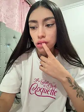 Bonny_Eva Adlı Modelin Canlı XXX Sohbeti