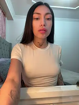Czat XXX na żywo – Bonny_Eva