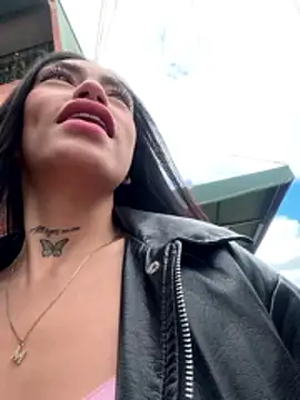 Chat XXX en directo de Bonny_Eva