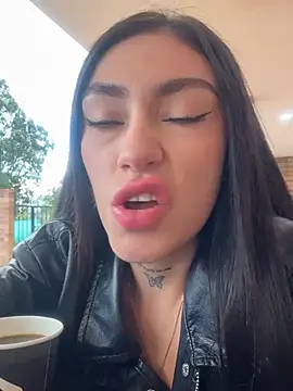 Bonny_Eva élő XXX-chatje