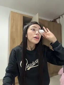 XXX chat uživo modela Bonny_Eva