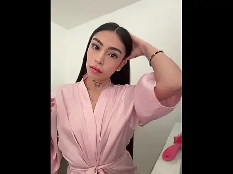 Bonny_Eva Live XXX-Chat