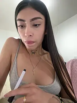 Bonny_Eva Chat XXX live