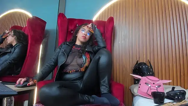 barbara_leython Show in webcam