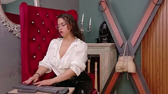 barbara_leython's Live XXX Chat