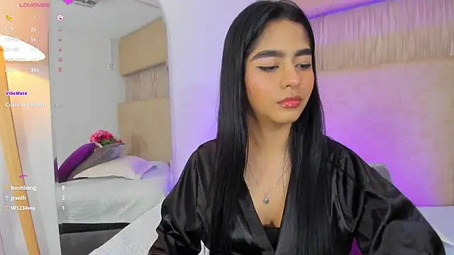 _kyraa_'s Webcam Show