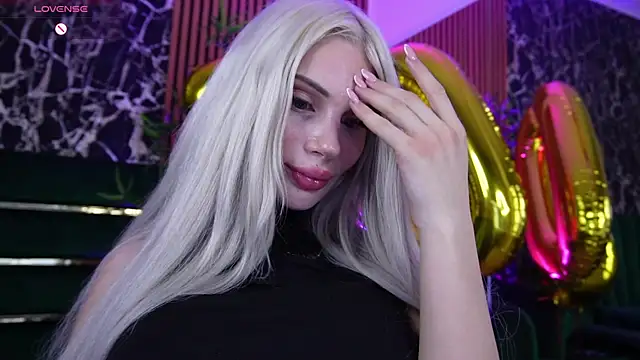 BarbieKara 网络视讯表演
