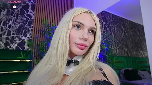 BarbieKara Webcam show