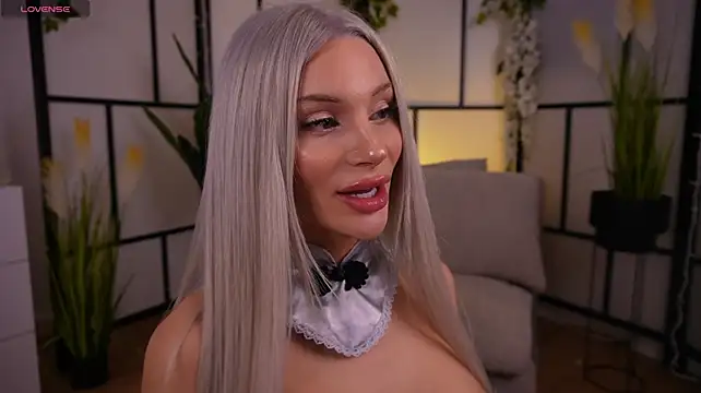 BarbieKara Show in webcam