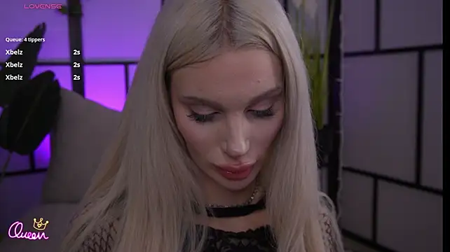 BarbieKara webcam show