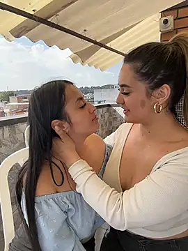 Antonella_Julieta 웹캠 쇼