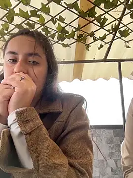 Antonella_Julieta 웹캠 쇼