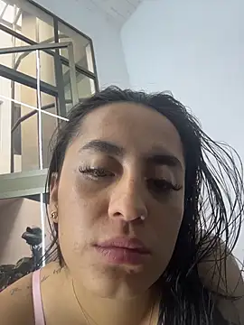 غرفة دردشة Antonella_Julieta المباشرة