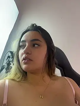 Antonella_Julietan Webbikameraesitys