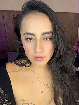 Antonella_Julieta Live Chatrum