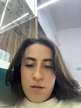 Antonella_Julieta élő chatszobája