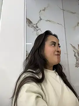 Antonella_Julieta чат на живо