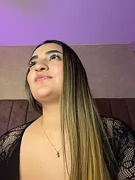 Antonella_Julieta Webcamshow
