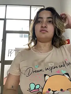 Antonella_Julieta's Webcam Show