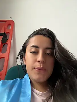 Antonella_Julieta webkamerás műsora