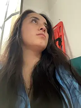 Antonella_Julieta – webcam-show
