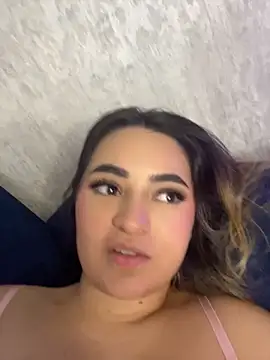 Antonella_Julieta webkamerás műsora