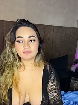 Antonella_Julieta 웹캠 쇼