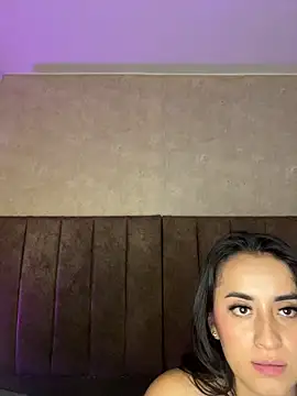 Antonella_Julietaのウェブカメラショー