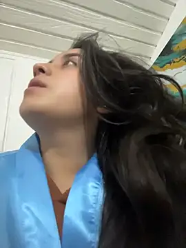 Antonella_Julieta – webcam-show