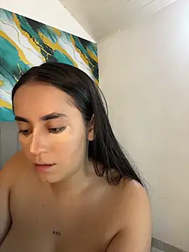 Antonella_Julieta webcam show