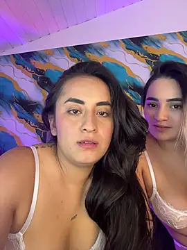 Antonella_Julietaのウェブカメラショー