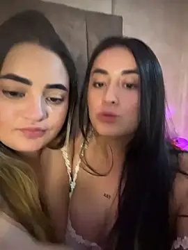 הופעת וובקאם של Antonella_Julieta