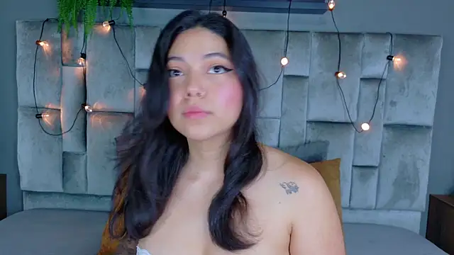 AnnieRouse__n Live XXX chat