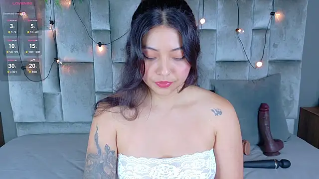 AnnieRouse__ Live XXX-Chat