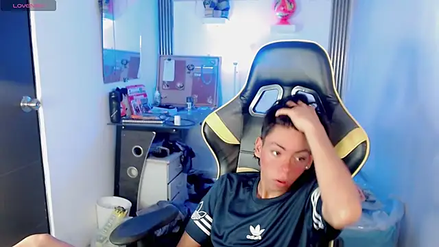 عرض كام Liarr_