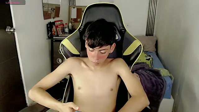 Liarr_ webkamerás műsora