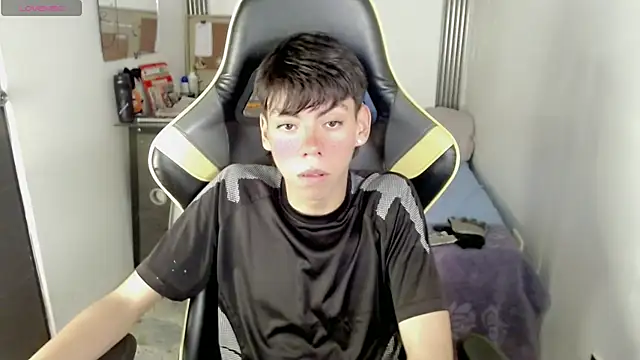 Liarr_ Webcam Show