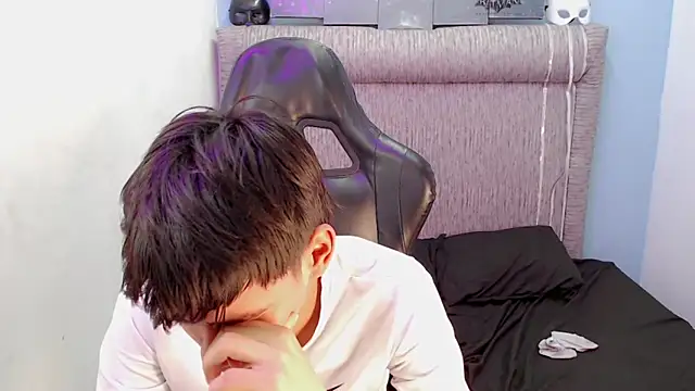 Liarr_ webcam show
