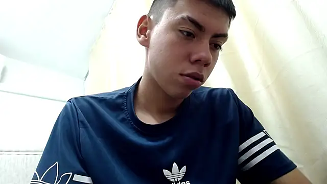 Liarr_'s Webcam Show