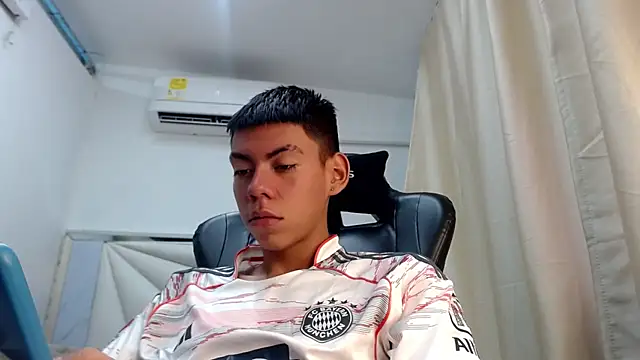 Chat XXX Live Liarr_