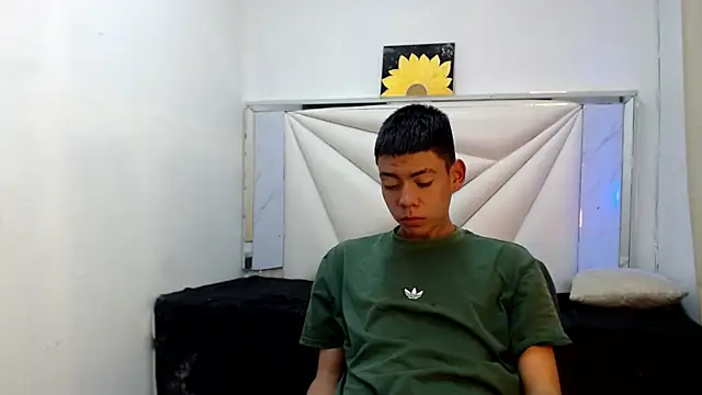Liarr_ – webcam-show