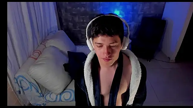 הופעת וובקאם של David_tate