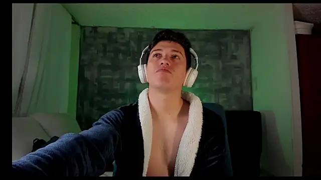 Show modela David_tate na web-kameri