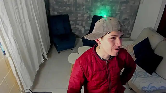 Show modela David_tate na web-kameri