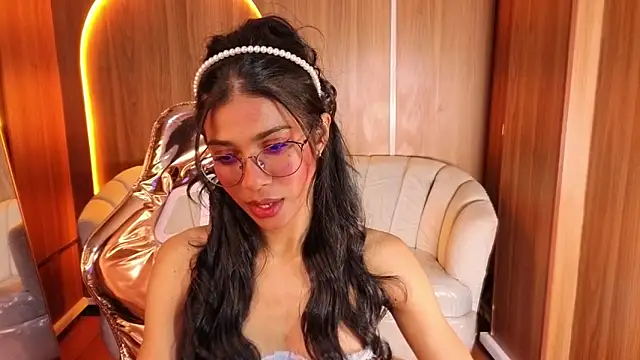 Alina_b_'s Live XXX Chat