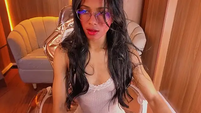 Alina_b_ 即時 XXX 聊天
