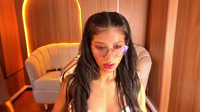 Chat XXX en directo de Alina_b_