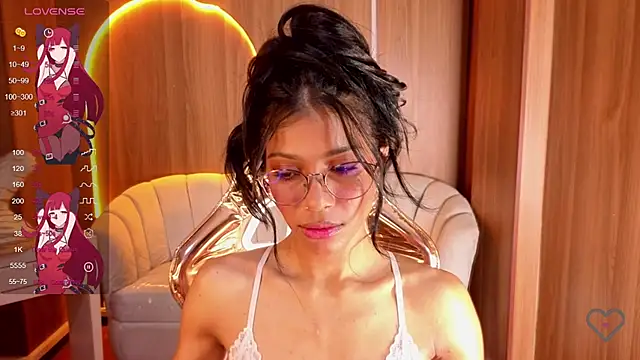 Alina_b_'s Live XXX Chat