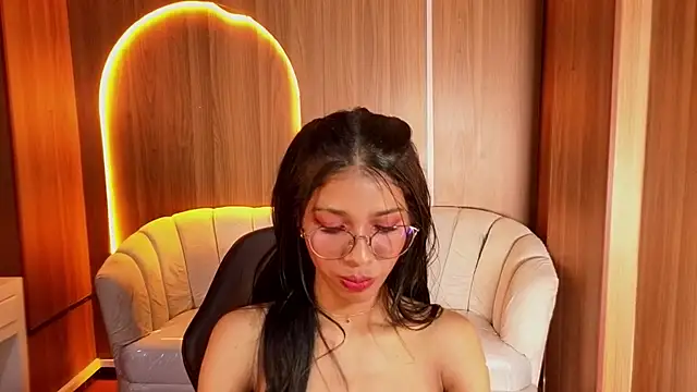 XXX chat uživo modela Alina_b_